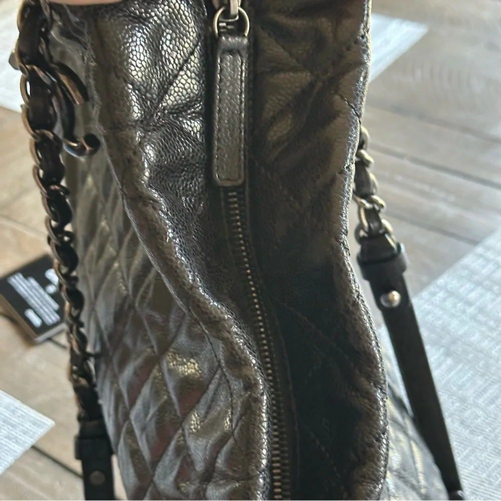 🔥VERY RARE CHANEL 31 Rue CAMBON Glazed Caviar Tote Bag/GUARANTEED AUTHENTIC 🔥 - Picture 12 of 16